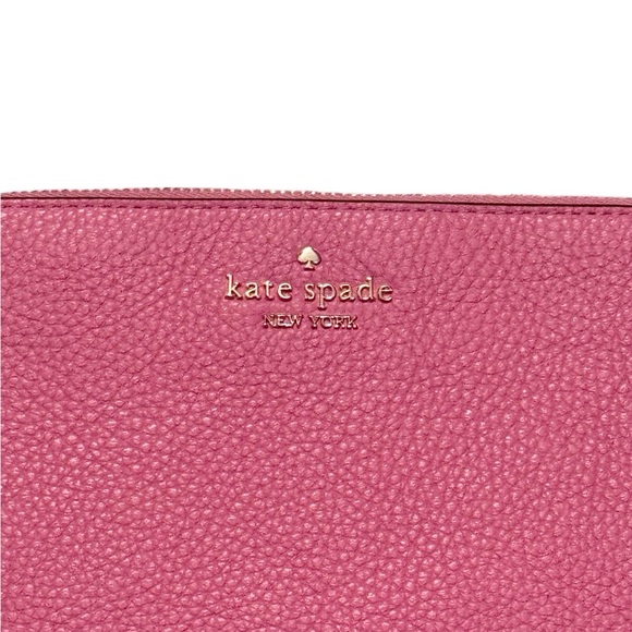 Kate Spade- Leila Medium L-zip Wristlet - like new - Picture 6 of 10